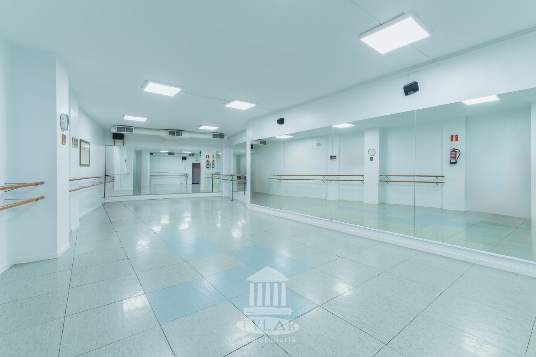 Venta de local comercial en El Puerto de Santa María