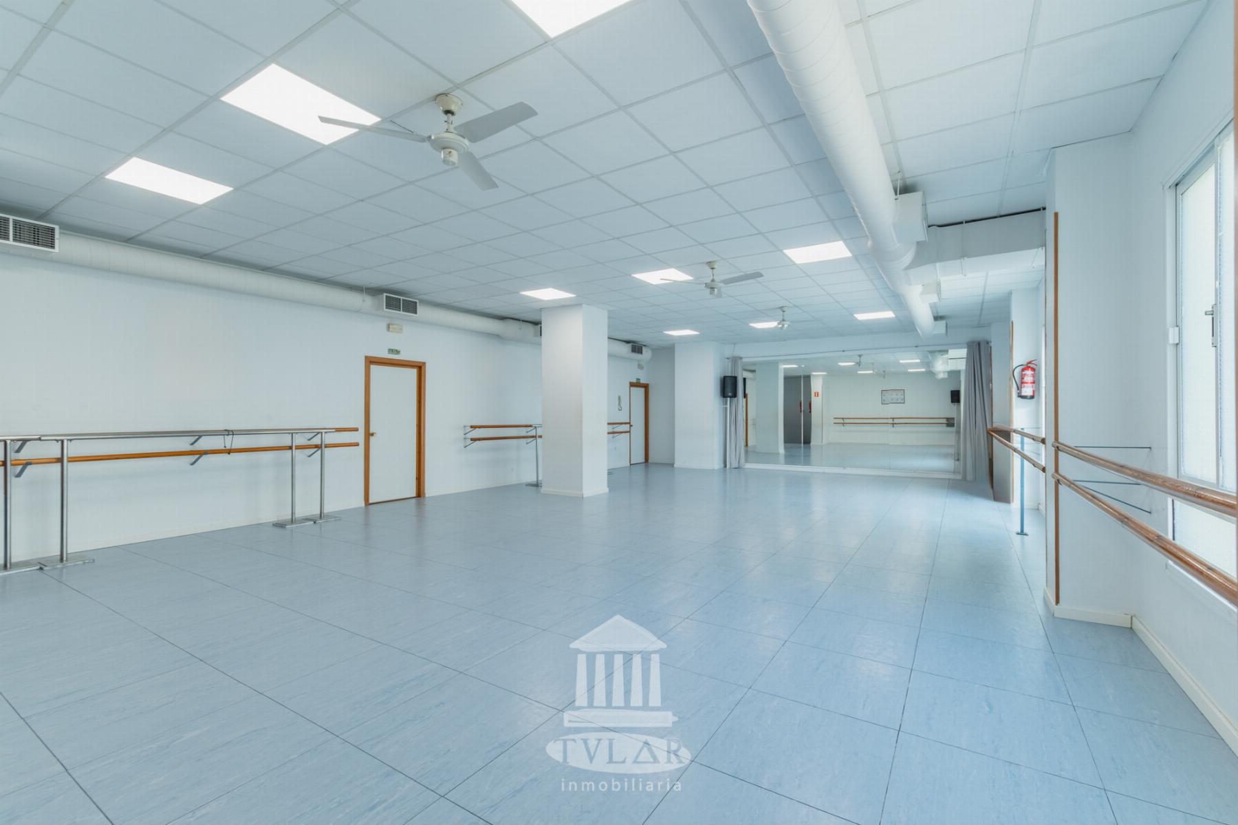 Venta de local comercial en El Puerto de Santa María