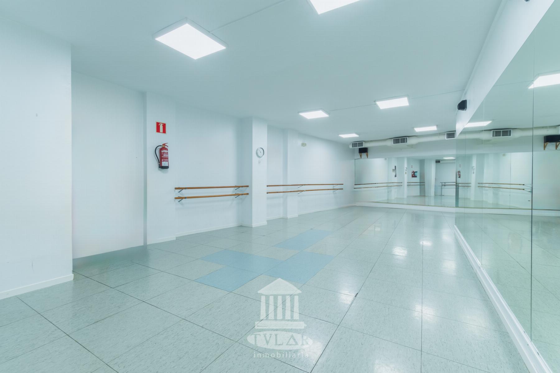 Venta de local comercial en El Puerto de Santa María
