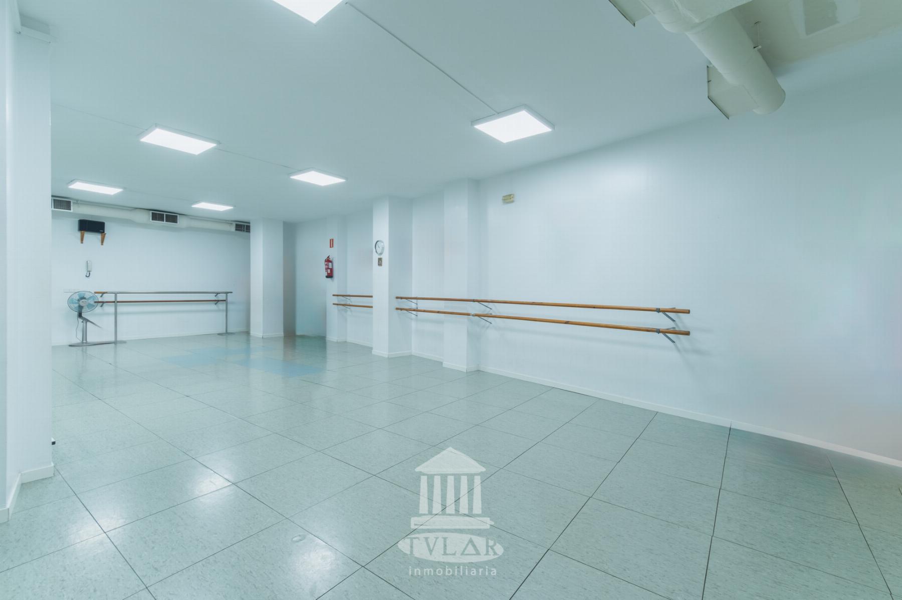Venta de local comercial en El Puerto de Santa María