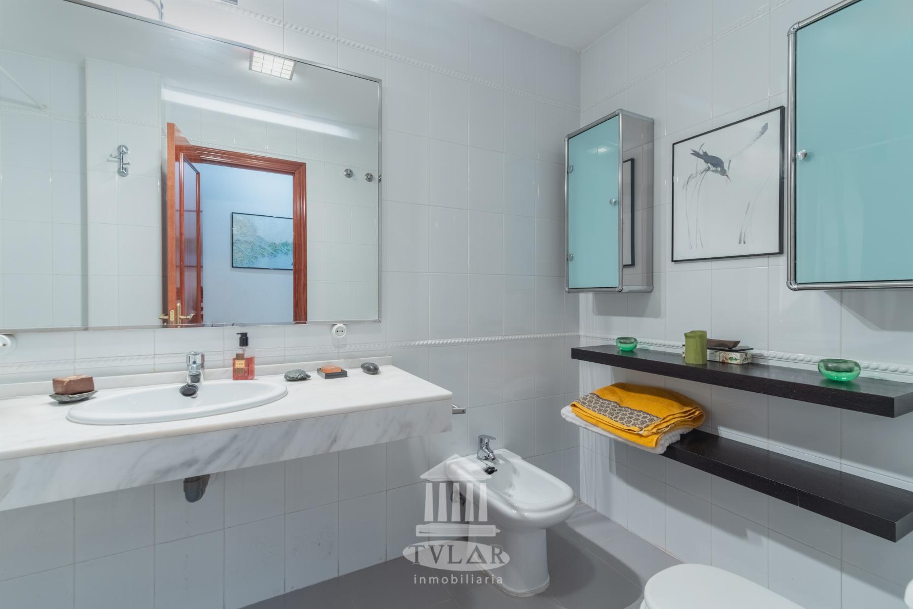 For sale of flat in El Puerto de Santa María