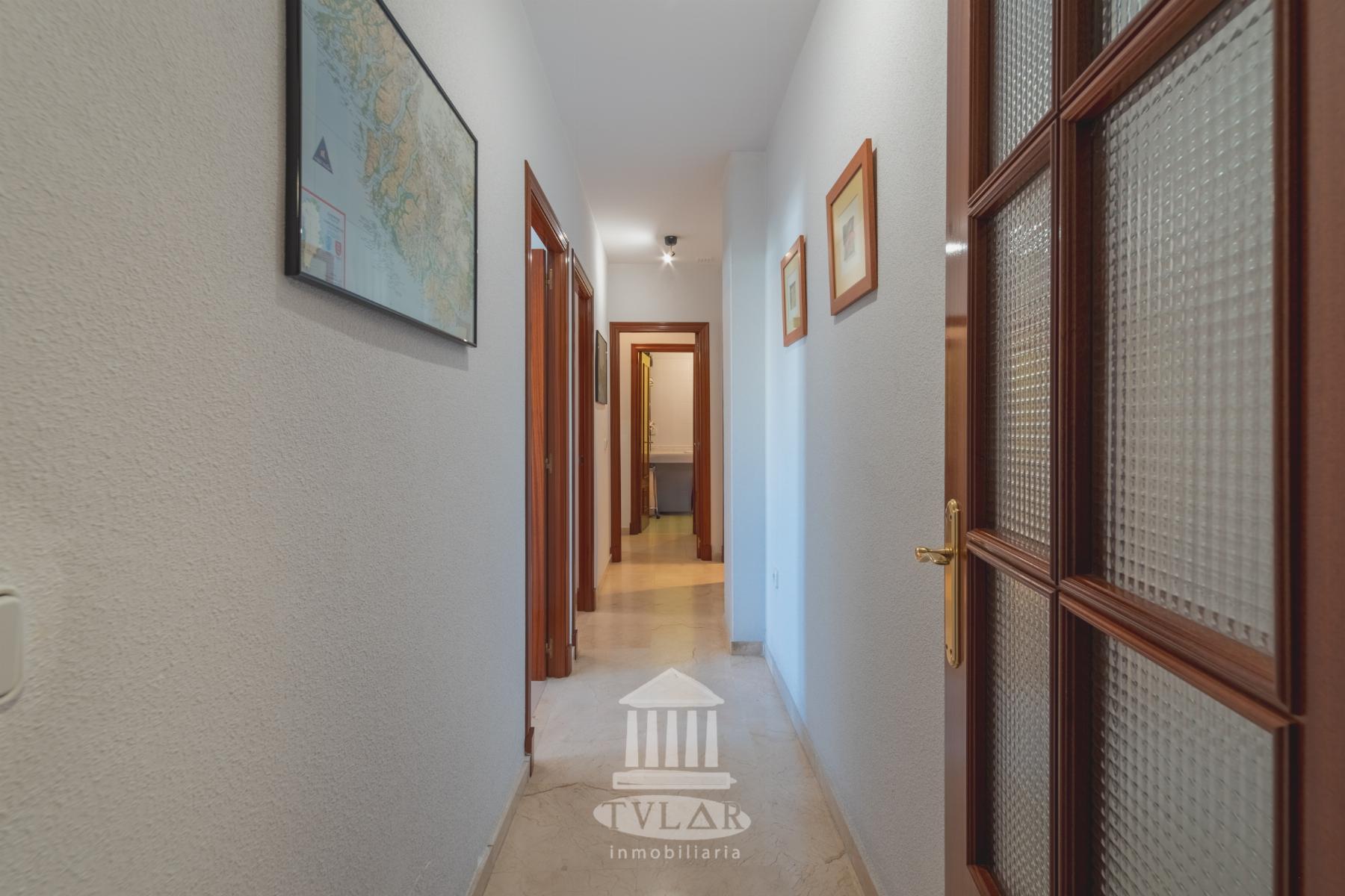 For sale of flat in El Puerto de Santa María