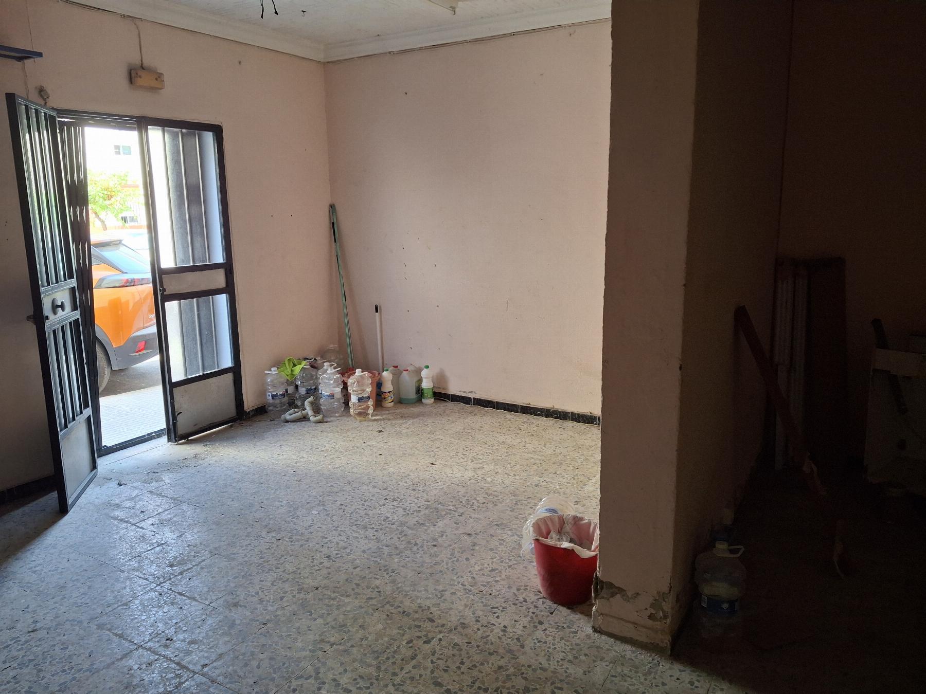 For sale of commercial in El Puerto de Santa María
