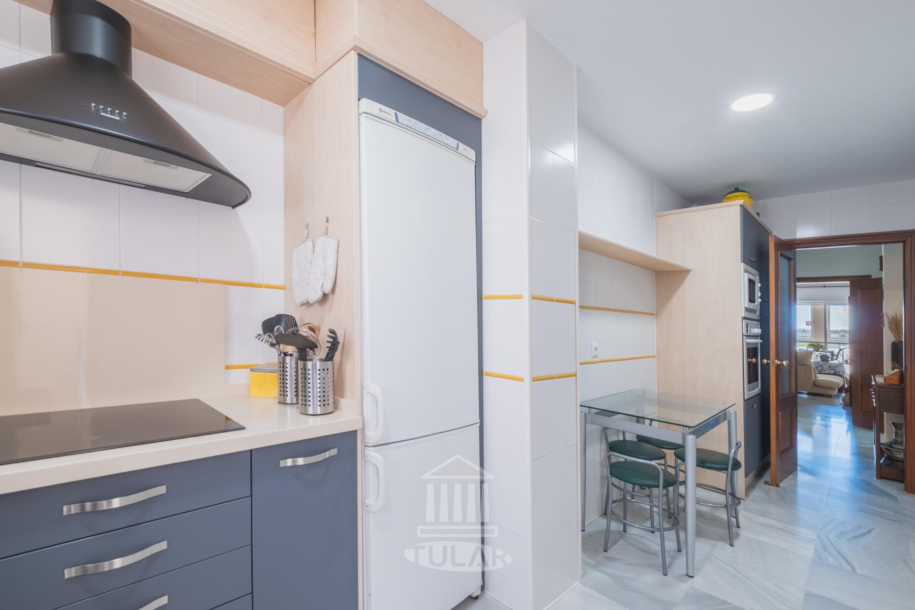 For sale of flat in El Puerto de Santa María