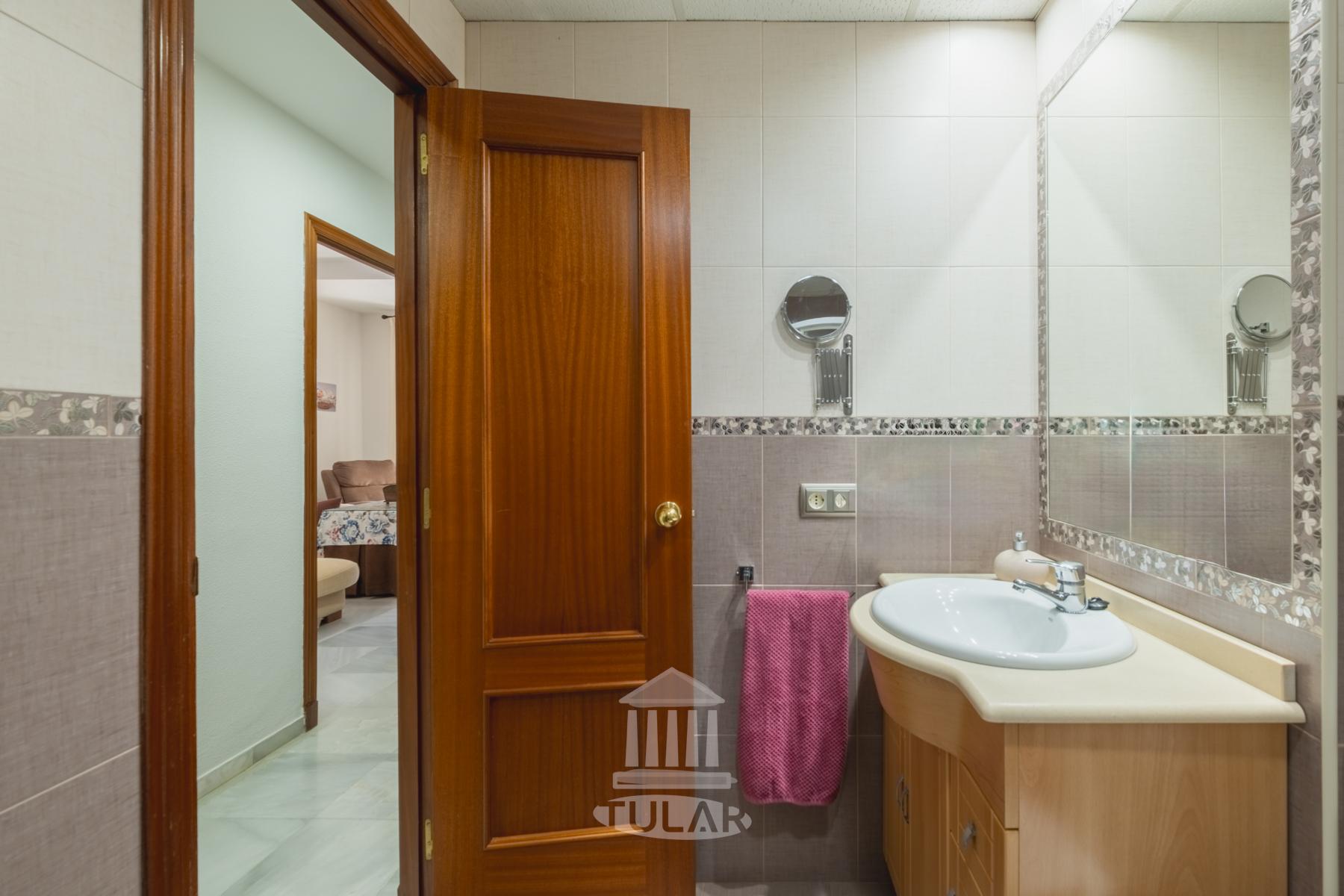 For sale of flat in El Puerto de Santa María