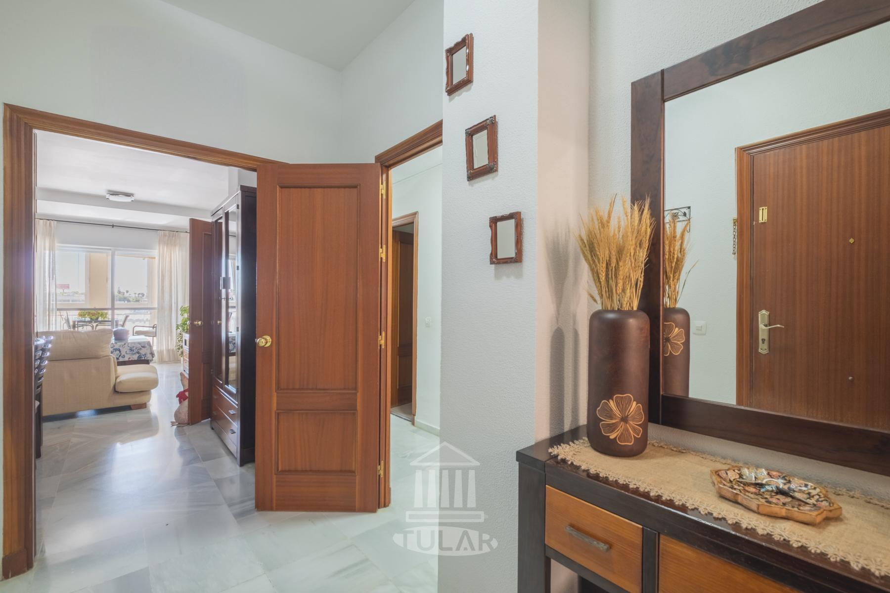 For sale of flat in El Puerto de Santa María