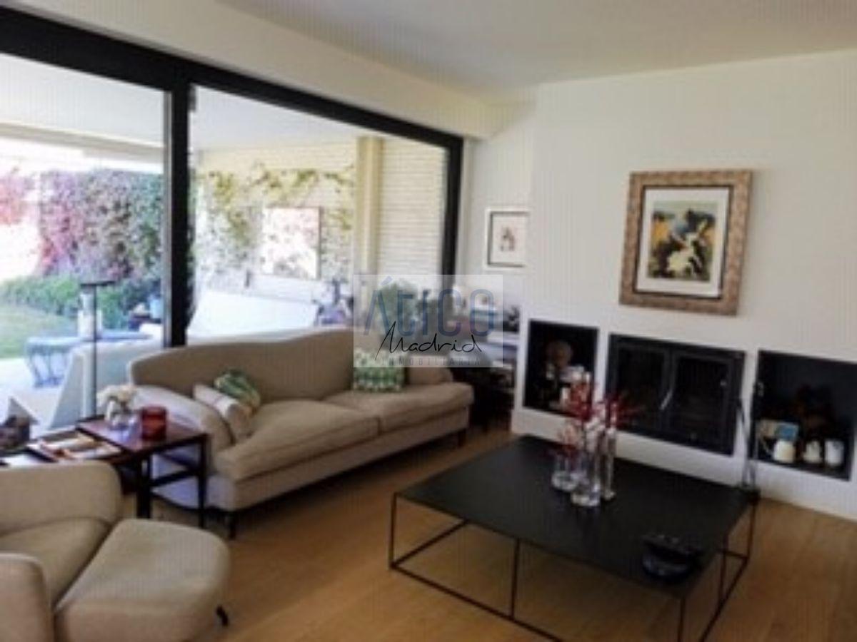 For sale of flat in Madrid