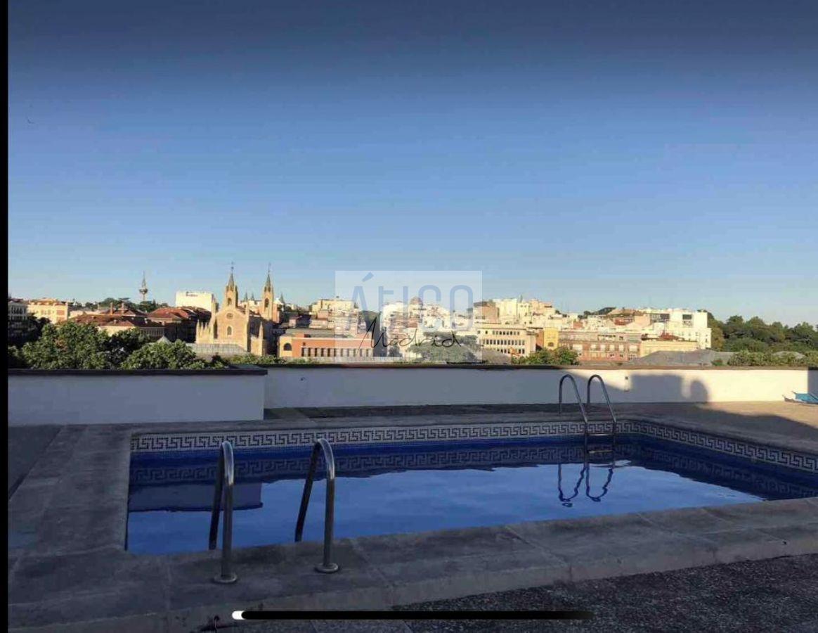 For rent of penthouse in Madrid