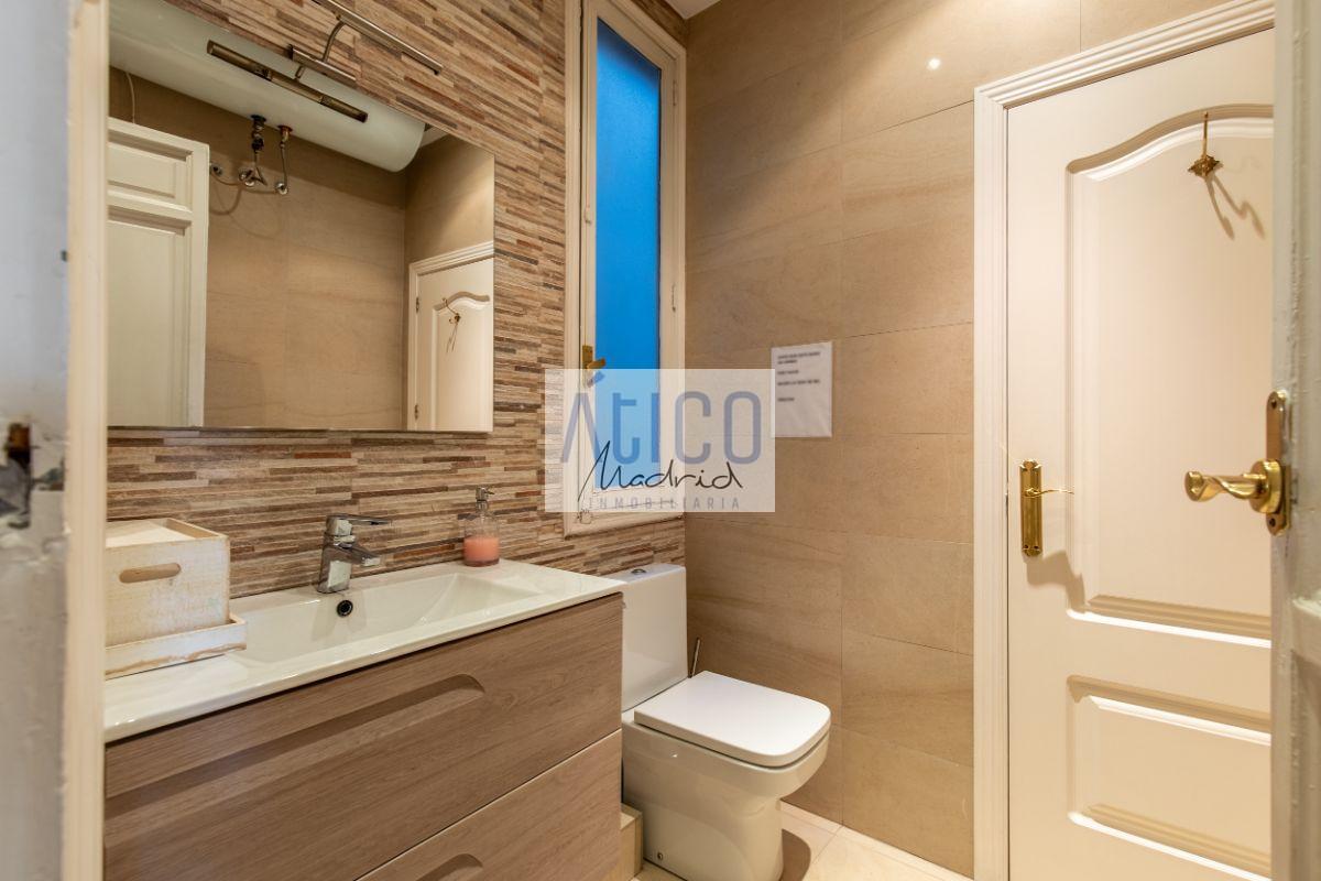 For rent of office in Madrid