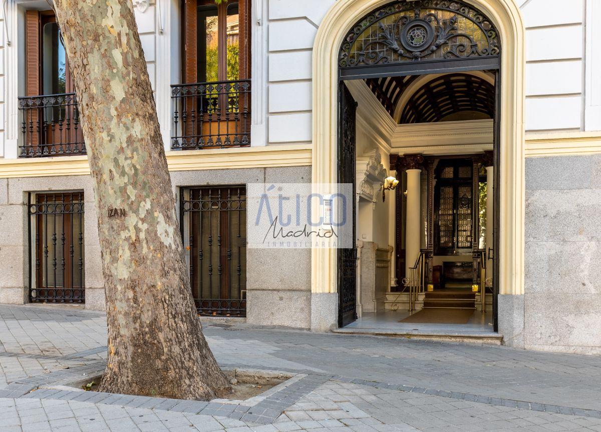 For rent of office in Madrid