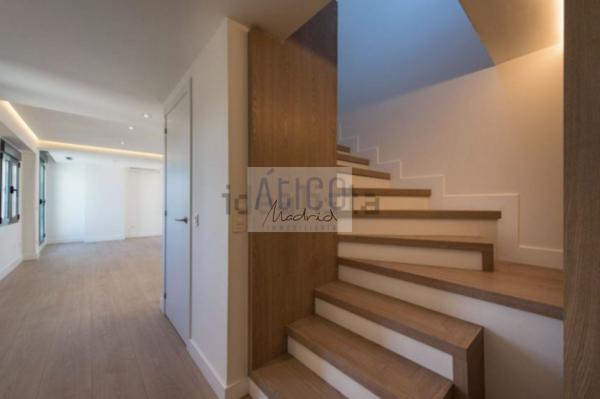 For rent of penthouse in Madrid