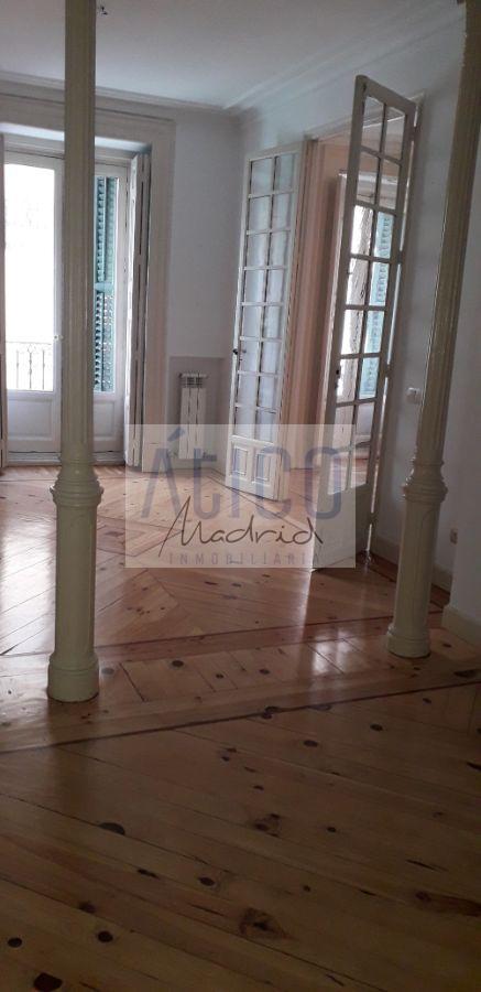 For rent of flat in Madrid