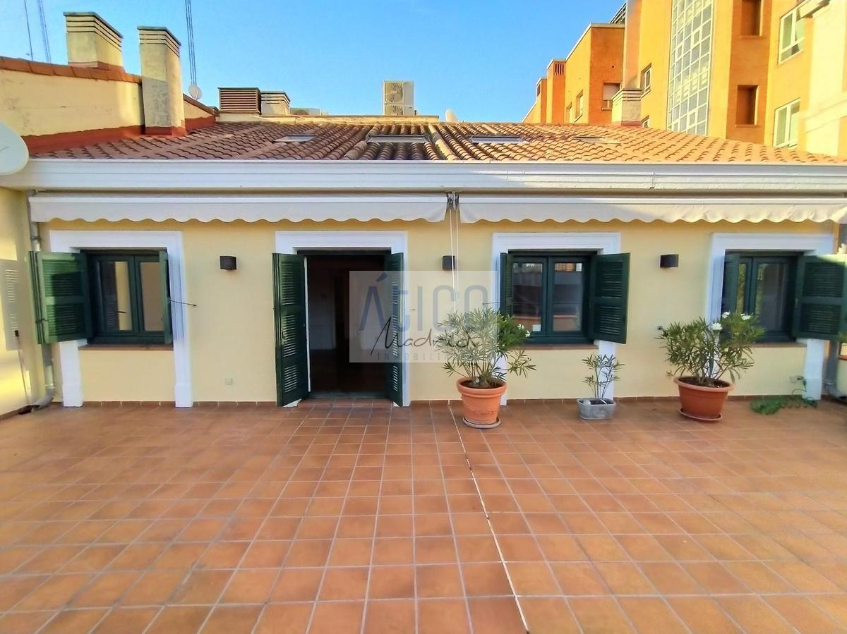 For rent of penthouse in Madrid
