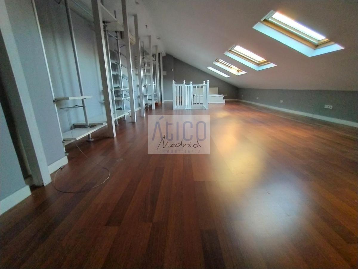 For rent of penthouse in Madrid