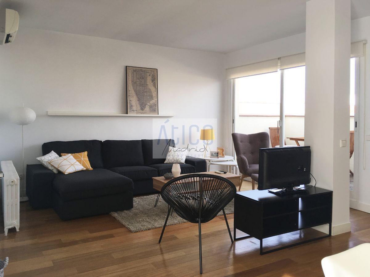 For rent of penthouse in Madrid