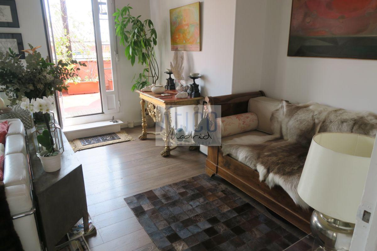 For rent of penthouse in Madrid