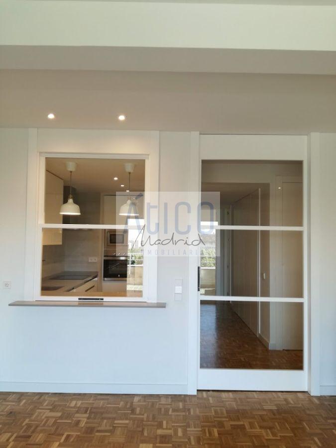 For rent of penthouse in Madrid