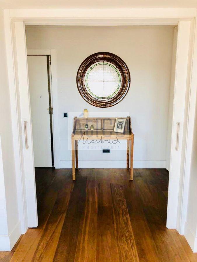 For rent of penthouse in Madrid