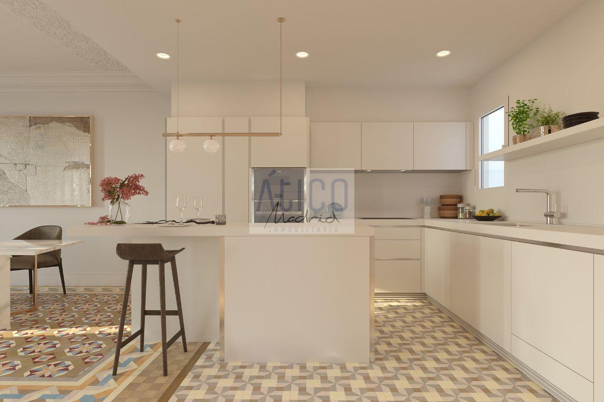 For sale of penthouse in Barcelona