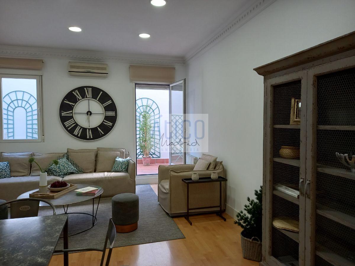 For rent of flat in Madrid