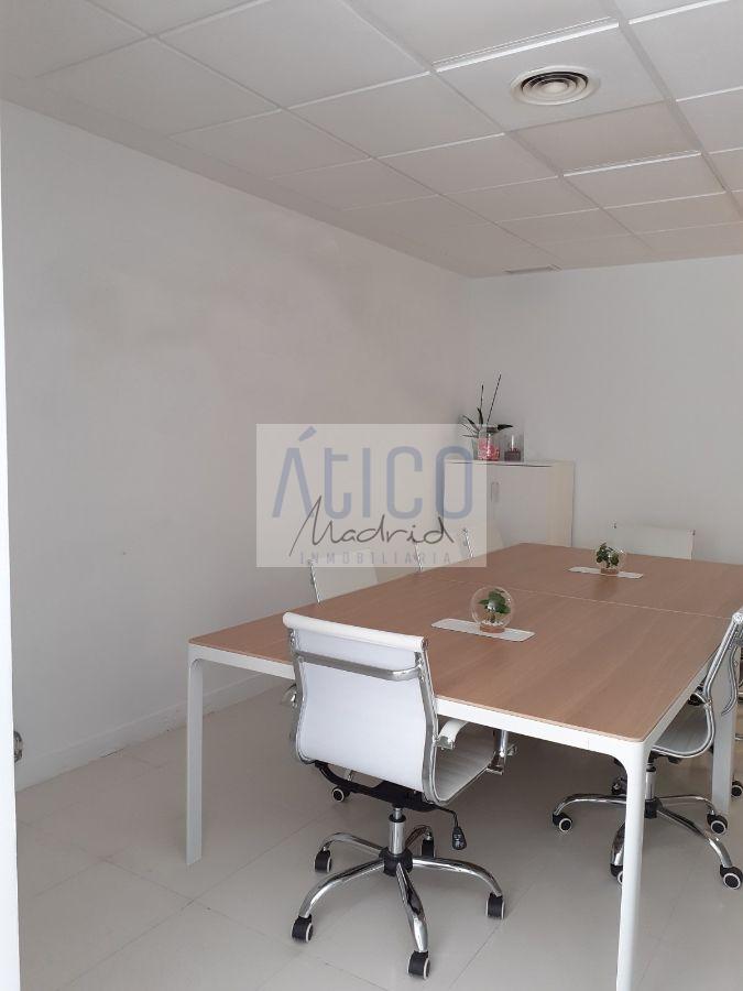 For rent of office in Madrid