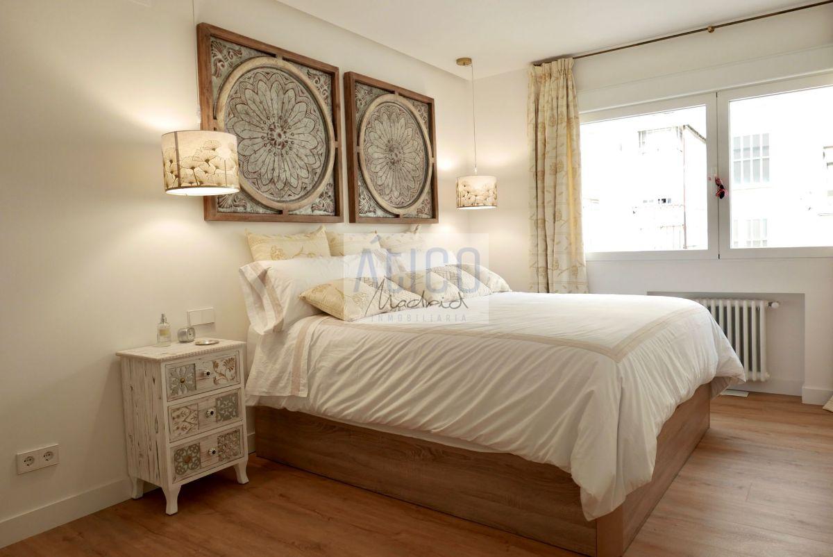 For rent of penthouse in Madrid