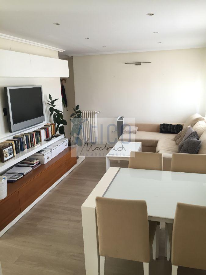 For rent of penthouse in Madrid