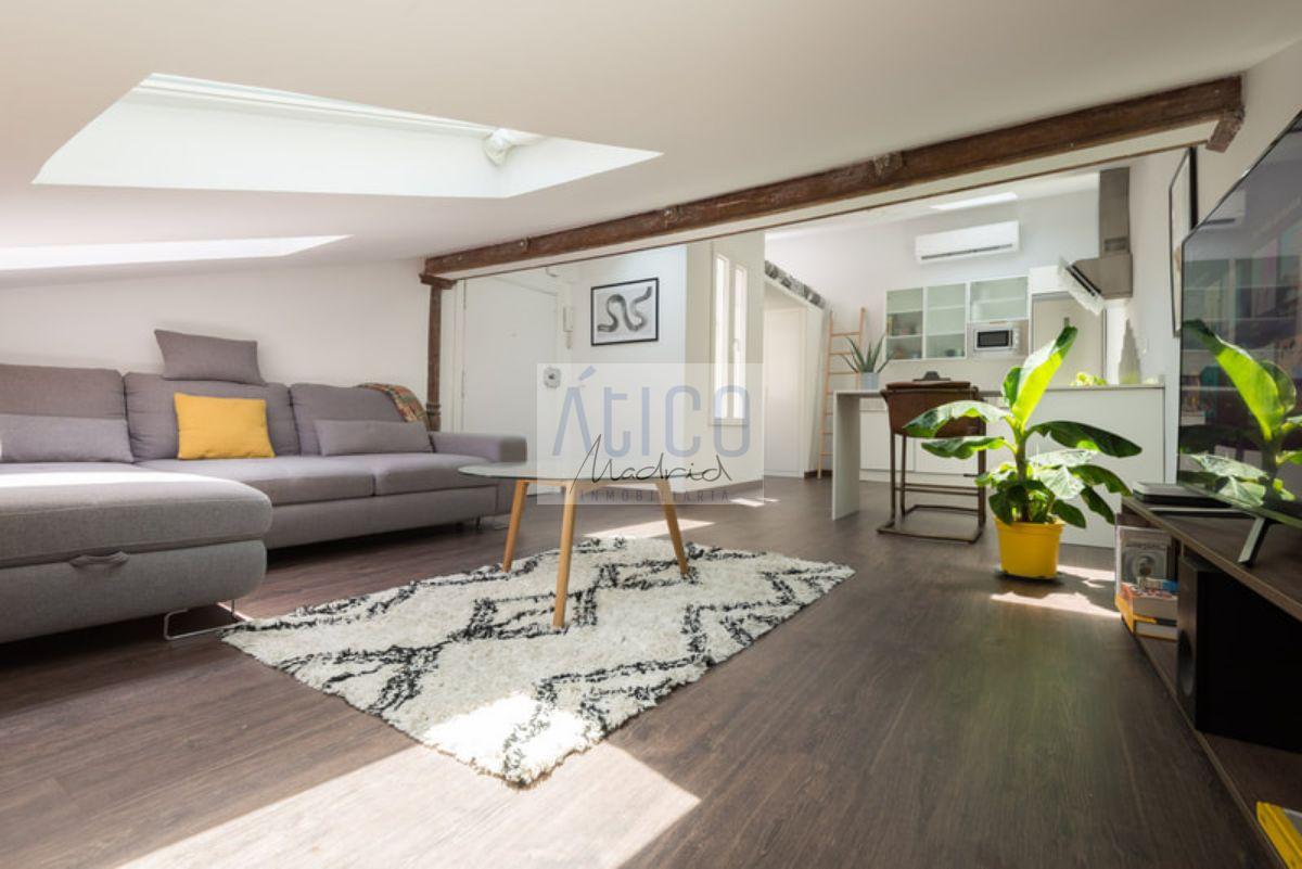 For rent of penthouse in Madrid