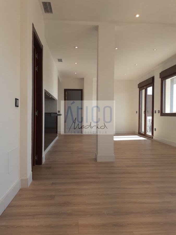 For rent of penthouse in Madrid