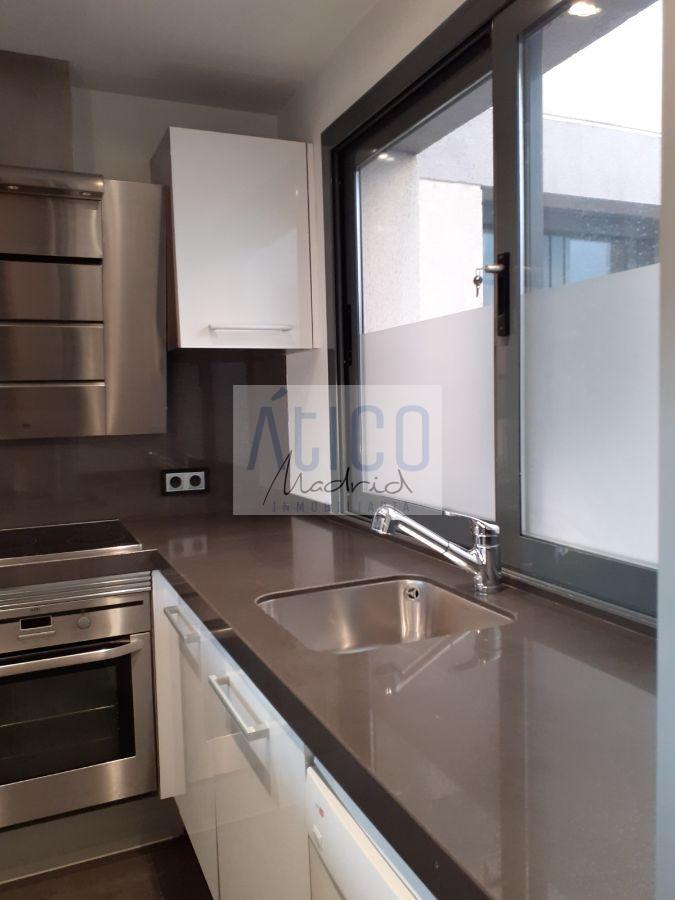 For rent of penthouse in Madrid