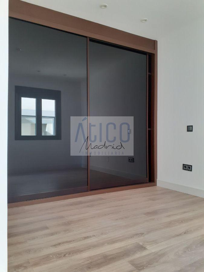 For rent of penthouse in Madrid