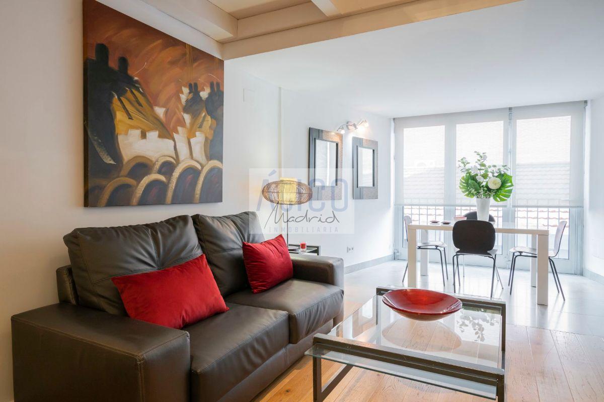 For sale of flat in Madrid