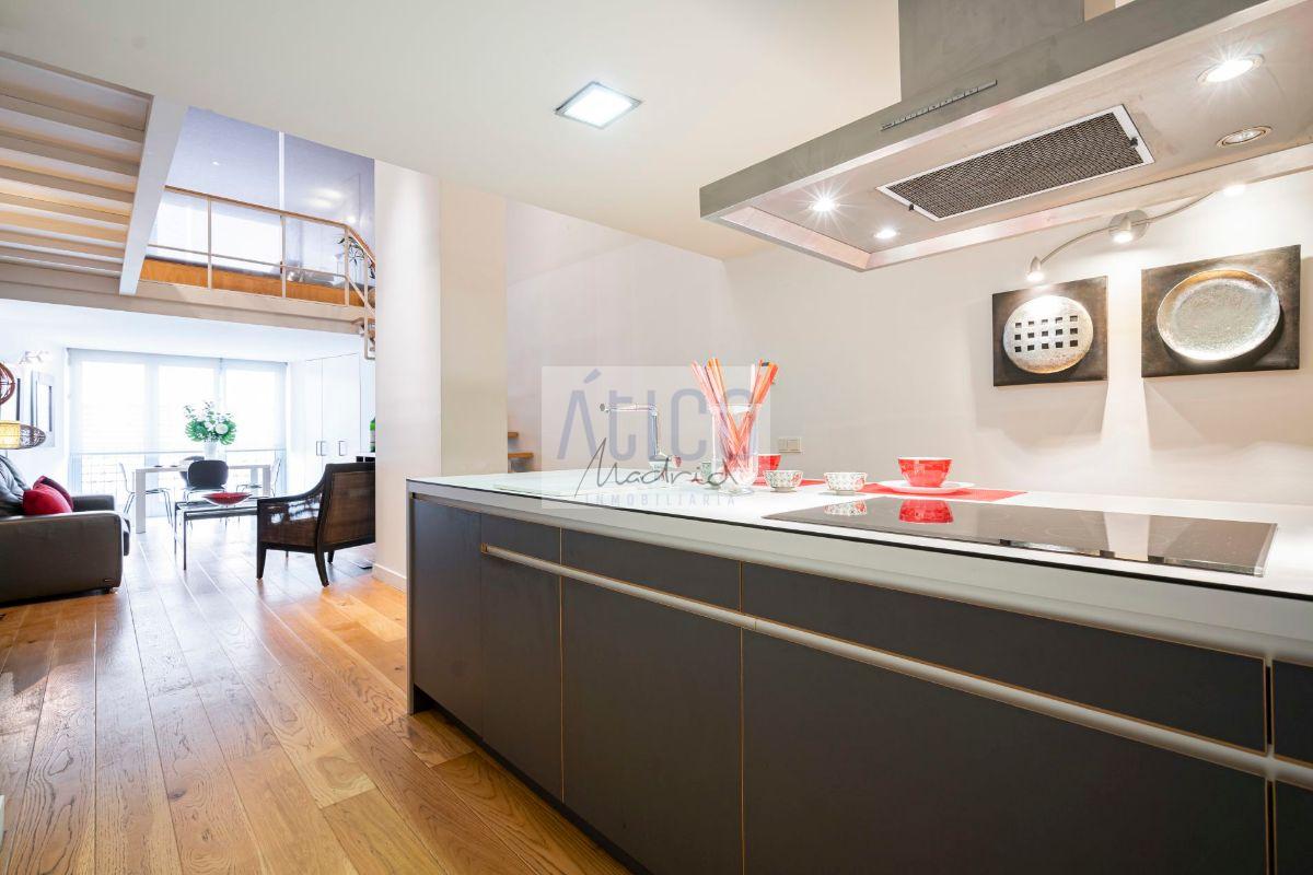For sale of flat in Madrid