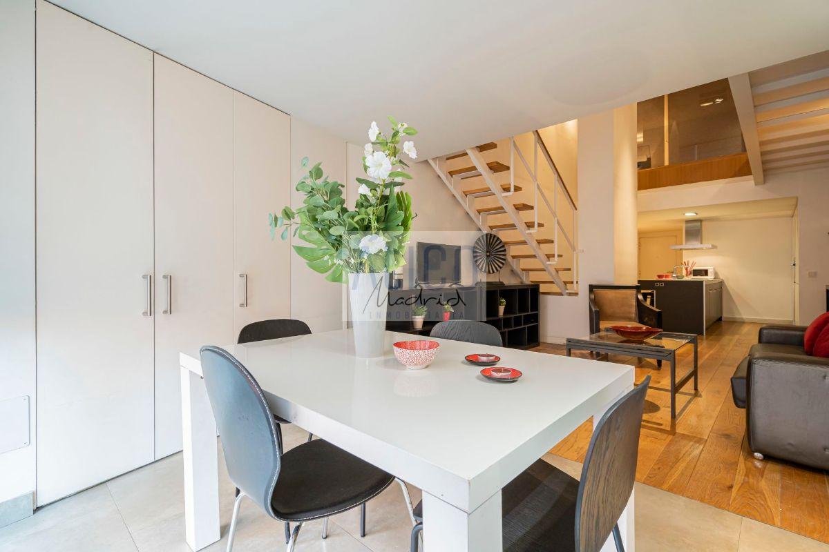 For sale of flat in Madrid