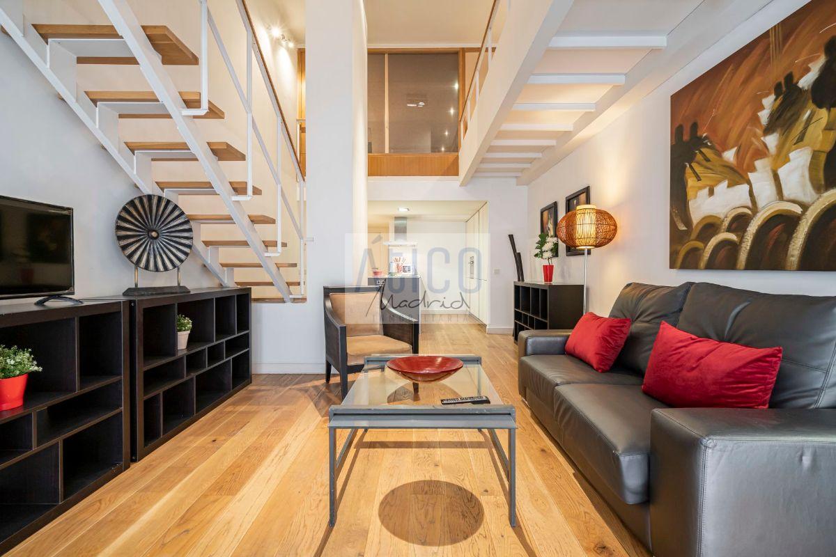 For sale of flat in Madrid