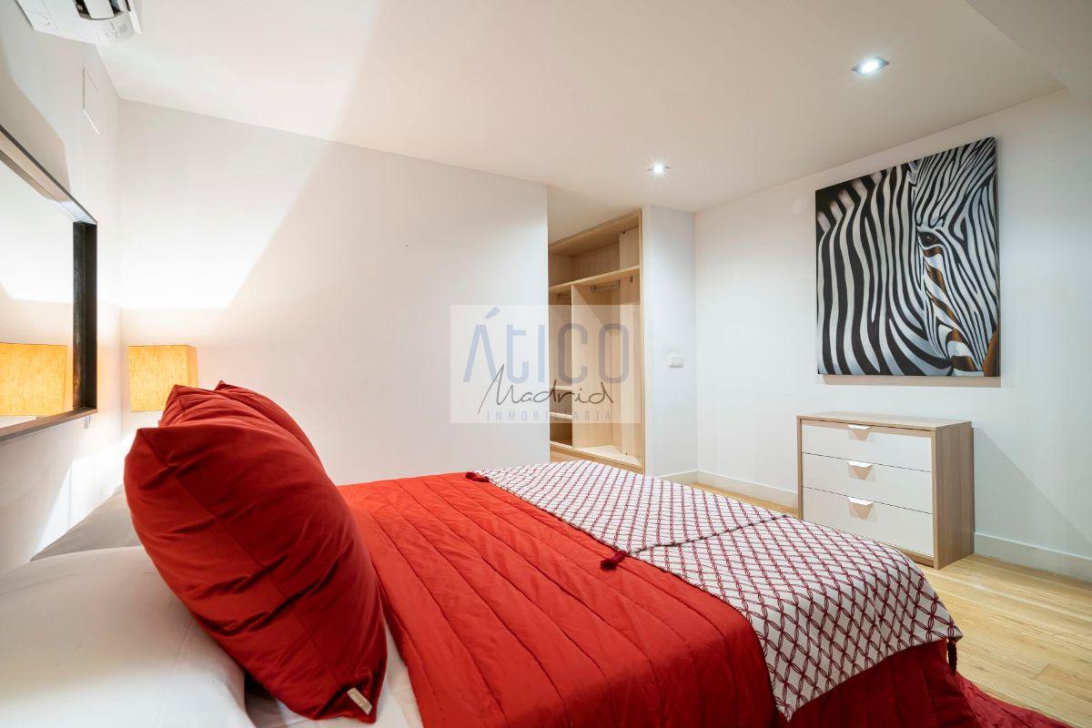 For sale of flat in Madrid