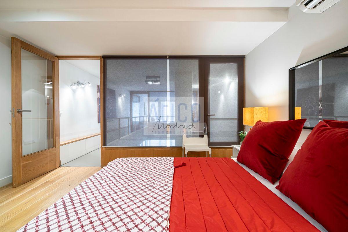 For sale of flat in Madrid