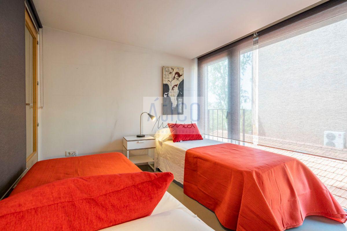 For sale of flat in Madrid