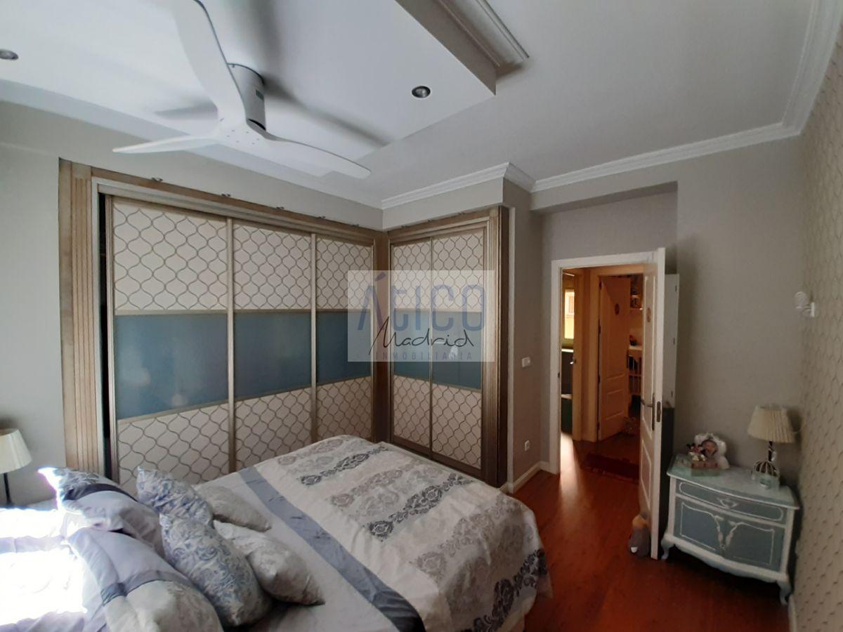 For sale of flat in Madrid