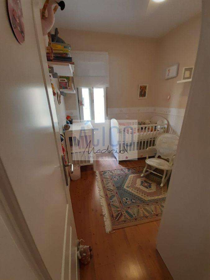 For sale of flat in Madrid
