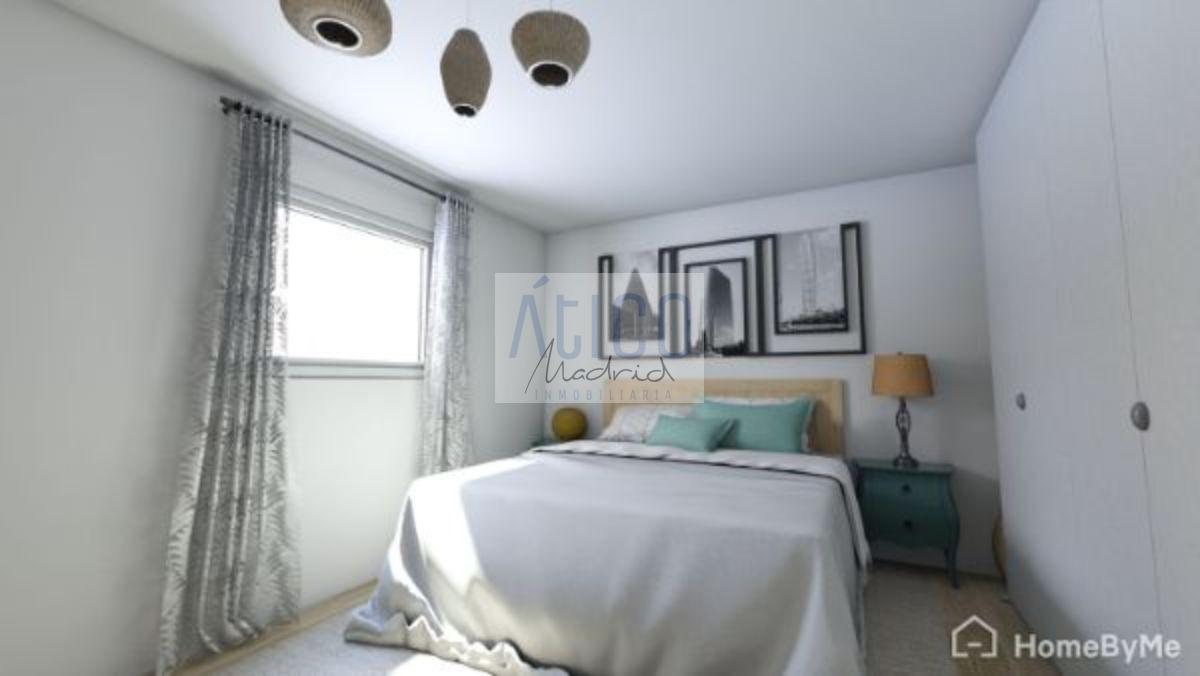 For sale of flat in Madrid
