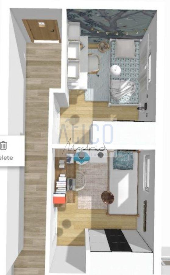 For sale of flat in Madrid