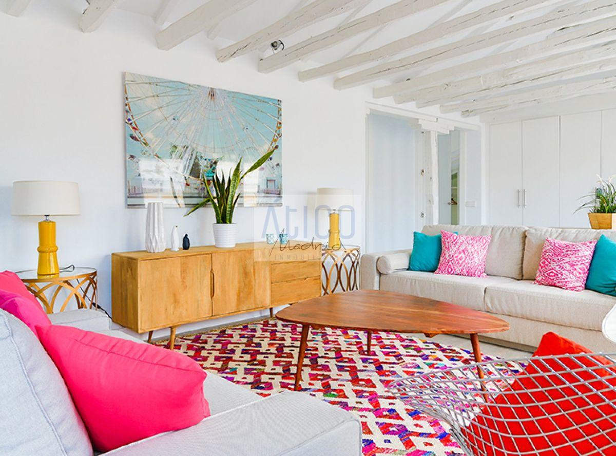 For rent of penthouse in Madrid