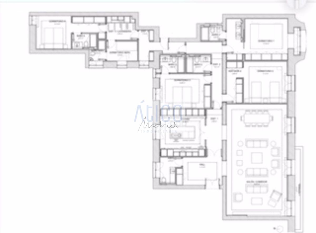 For sale of flat in Madrid