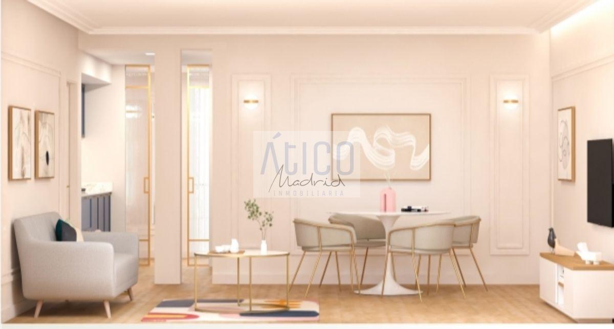 For sale of penthouse in Madrid