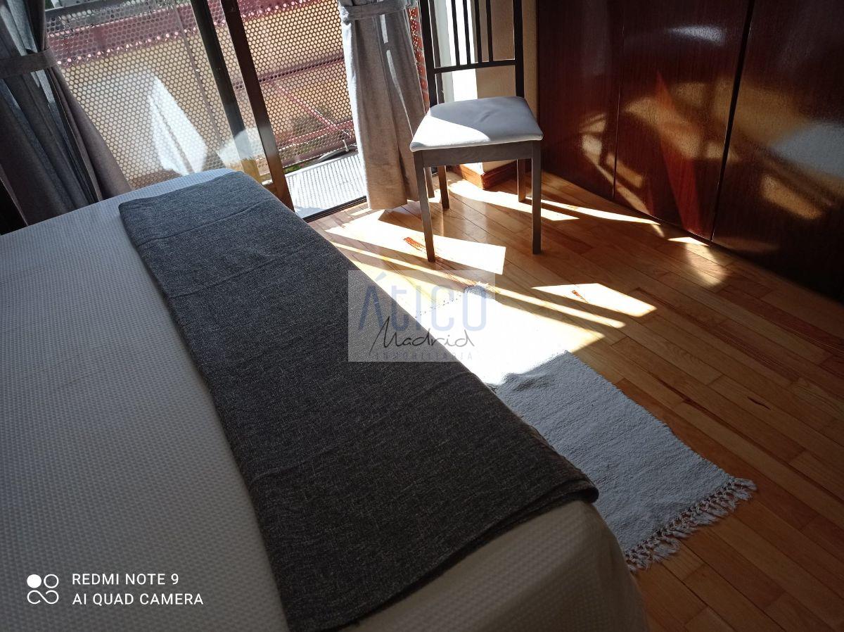 For sale of apartment in Madrid