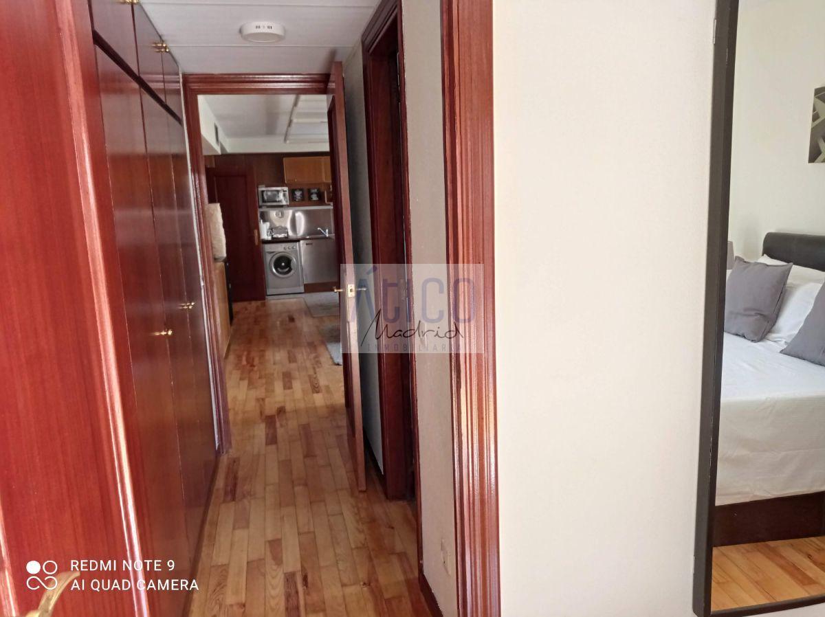 For sale of apartment in Madrid