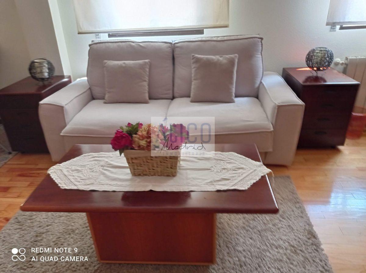 For sale of apartment in Madrid