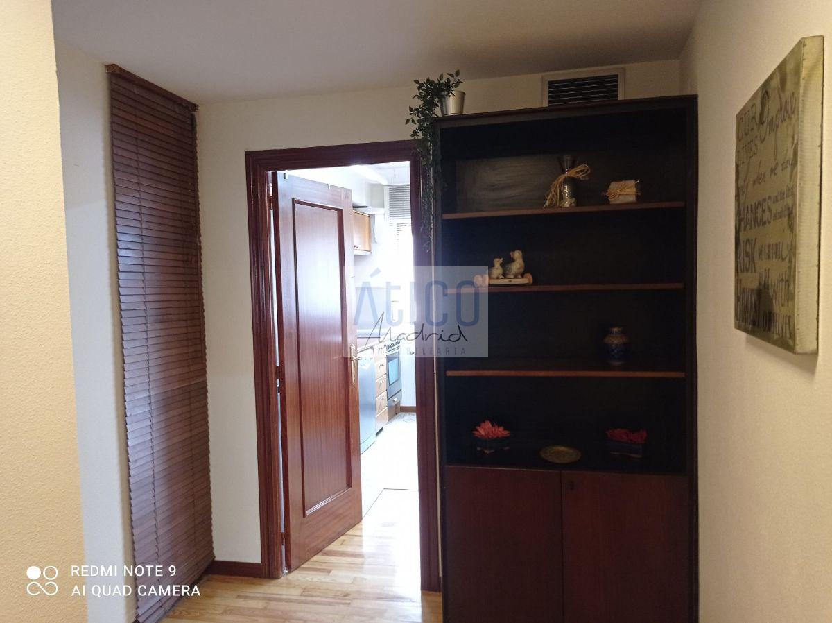 For sale of apartment in Madrid