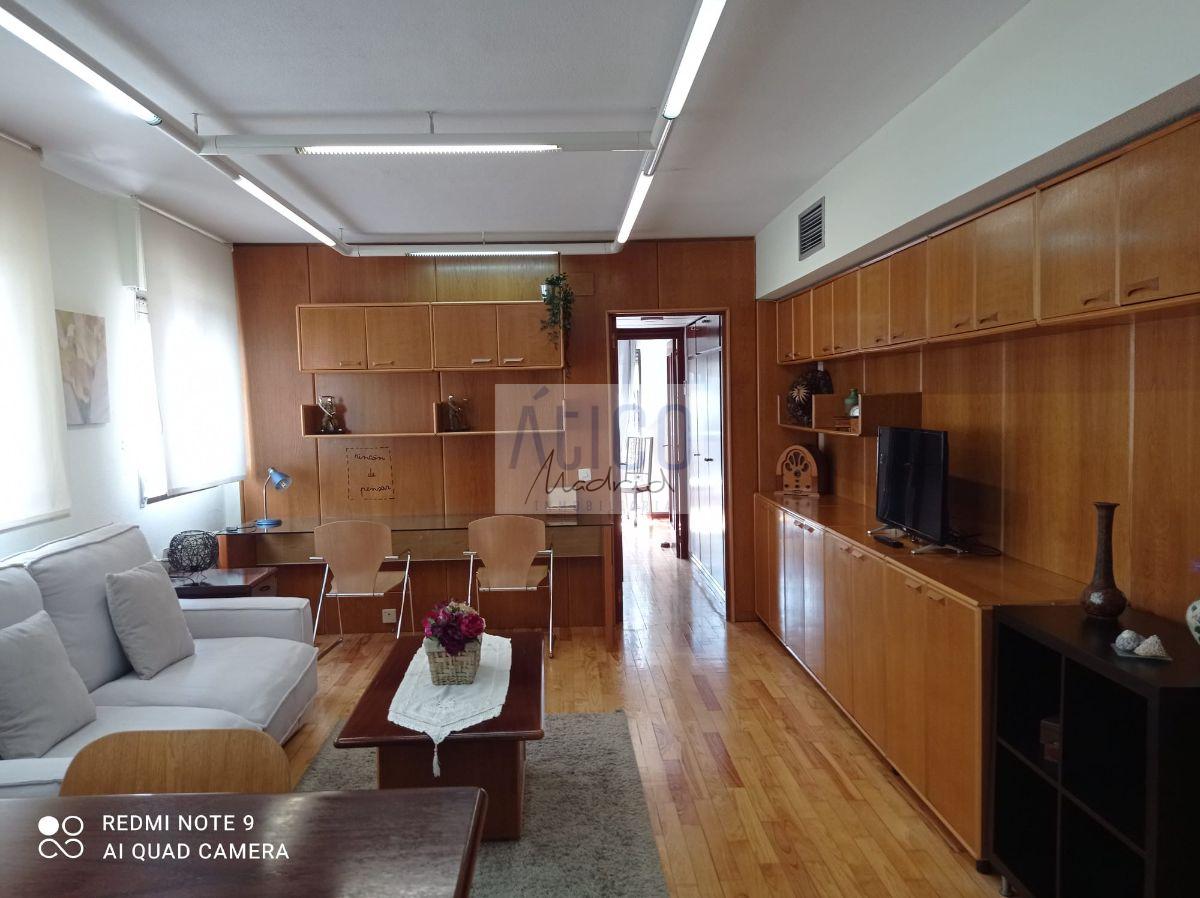 For sale of apartment in Madrid